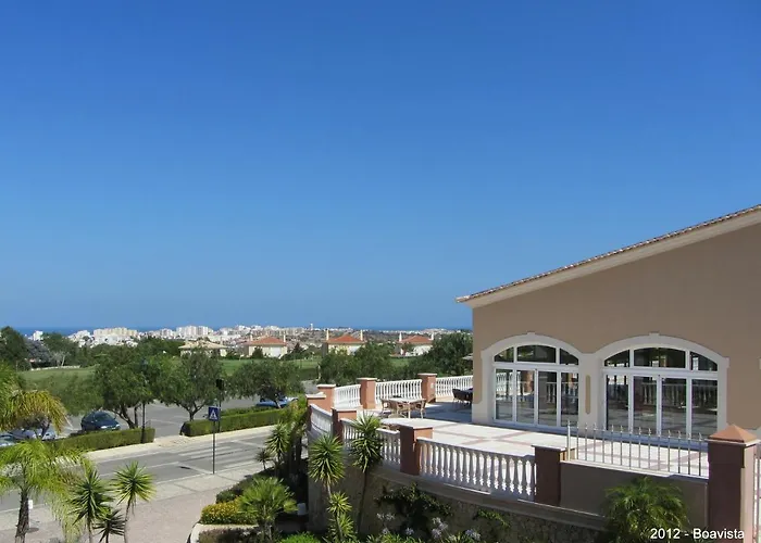 Fairviews On Boavista Golf Villa Lagos